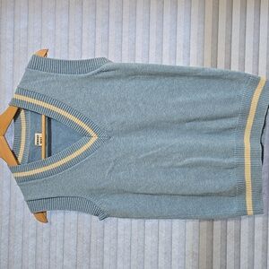 Sunday Best ARITZIA Blue V-Neck Sleeveless Sweater